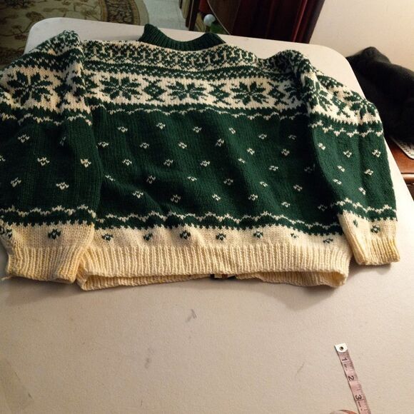 Vintage Handmade Green Snowflake Zipper Front Sweater - Picture 6 of 11